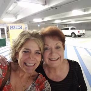 Meet your Posher, Liza